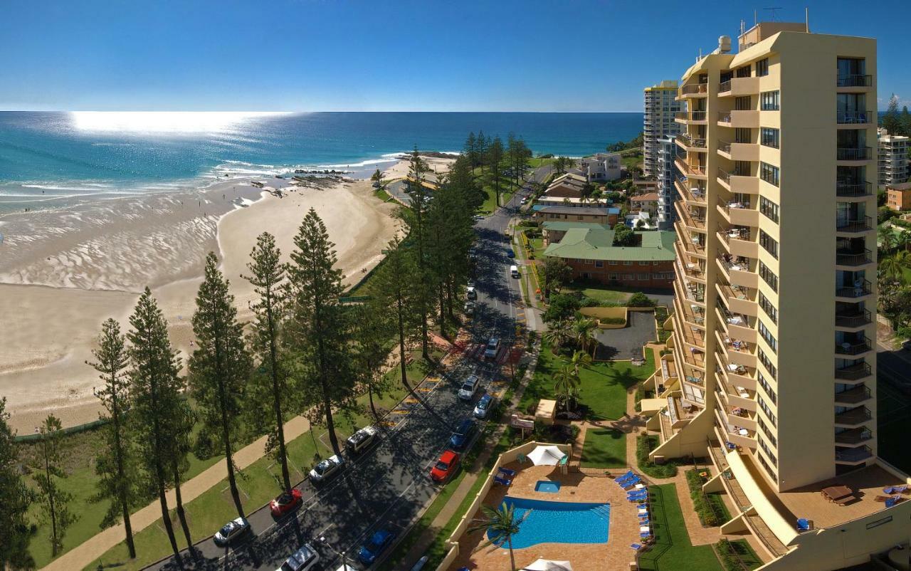 Columbia Beachfront Apartments On Rainbow Bay Gold Coast Exterior photo